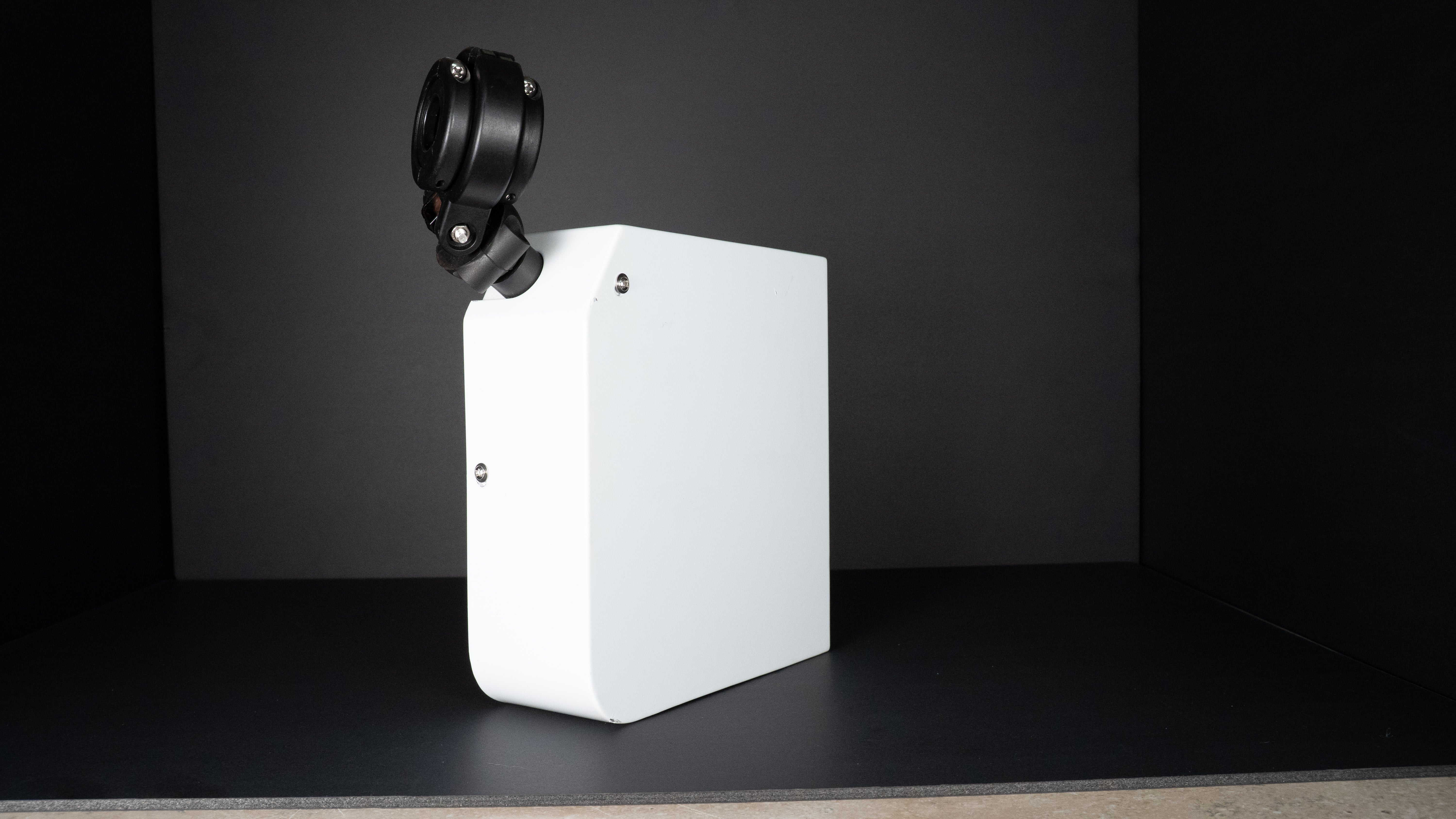 Indoor Wall-Mounted EV Charger Cable Retractor - Image 3